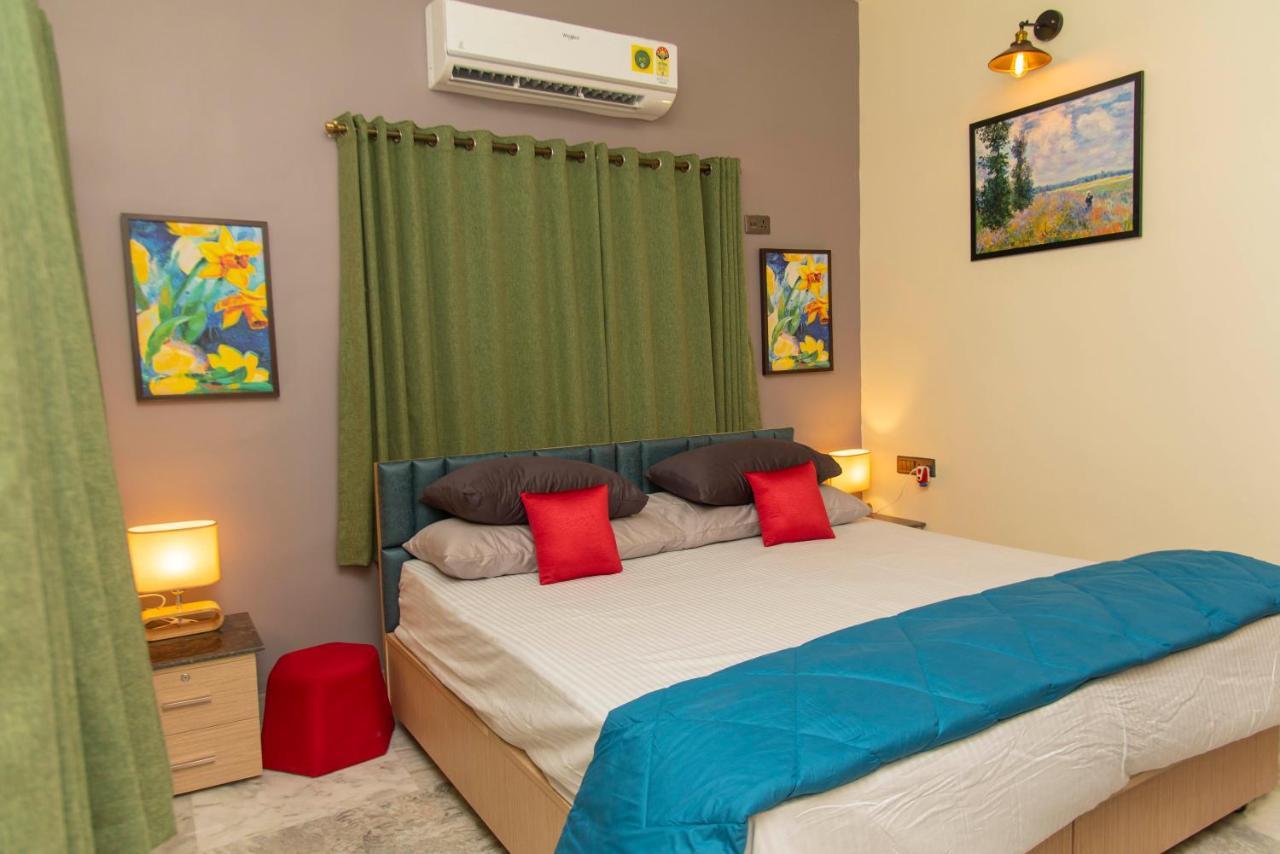 J'S Nest Hotel โกลกาตา ภายนอก รูปภาพ