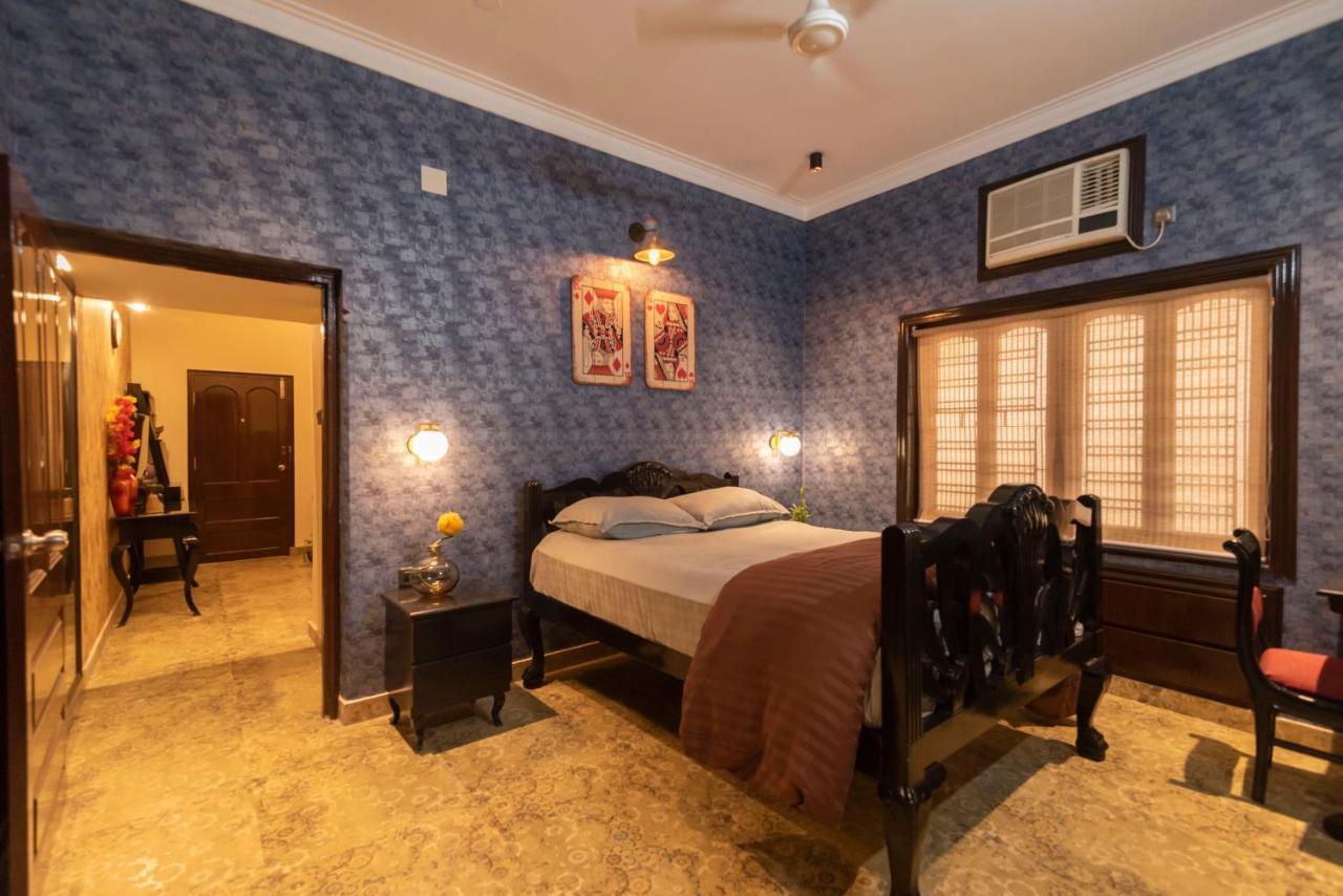 J'S Nest Hotel โกลกาตา ภายนอก รูปภาพ